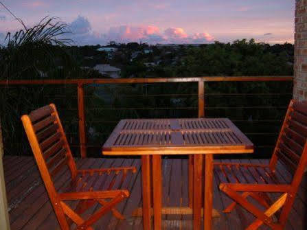 Smart Villa Guest House East London Esterno foto
